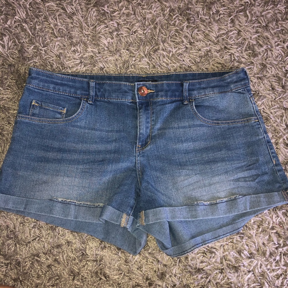 Women’s H&M Shorts, Size 12